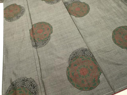 平和屋着物●本場大島紬　9マルキ　花絵皿文　正絹　逸品　未使用　DAAT1474tw