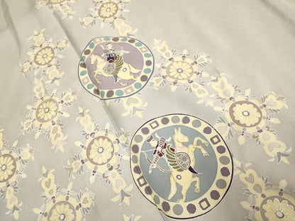 平和屋着物▽訪問着　単衣　駒刺繍　狩猟花鳥文　銀彩　正絹　逸品　DAAT4421du