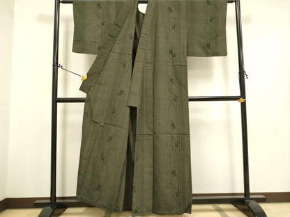 平和屋着物▽本場塩沢紬 単衣 110亀甲 草花間道 証紙付き 正絹 逸品 DAAT4435du