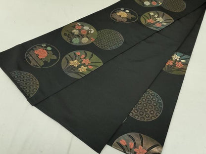 平和屋着物●六通柄 本袋帯 亀甲草花丸文 黒地 金糸 引箔 正絹 逸品 DAAT7654ob