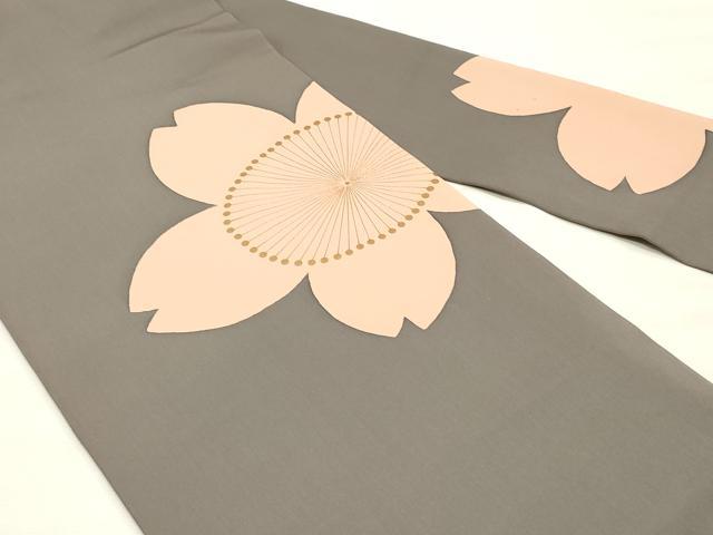 平和屋着物●塩瀬　九寸名古屋帯　舞桜文　薄鼠色　金彩　正絹　逸品　DAAT7860ob