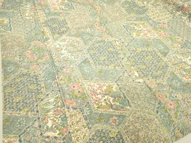 平和屋着物▽上質な小紋　単衣　亀甲花鳥蝶文　正絹　逸品　DAAT9251az