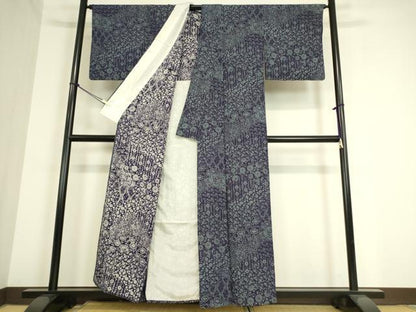平和屋着物▽上質な小紋 単衣 作家物 型染め 牡丹唐草文 正絹 逸品 DAAT9522az