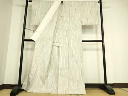 平和屋着物▽本場大島紬 白大島 単衣 9マルキ 立涌文 正絹 逸品 DAAT9666az