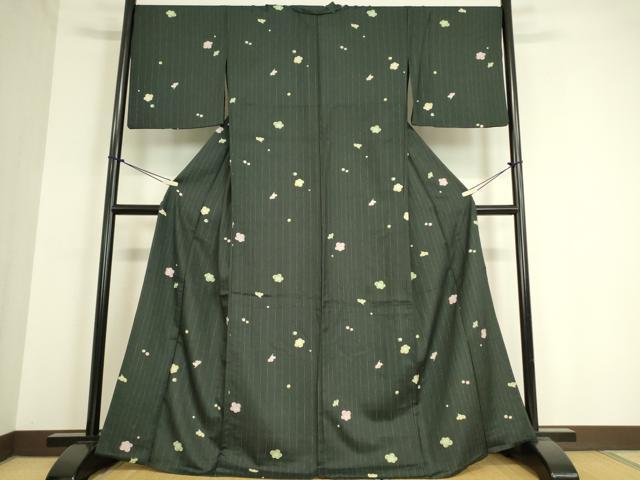 平和屋着物▽世界的ファッションデザイナー　山本寛斎　kansaiブランド　小紋　単衣　舞梅文　黒地　洗える着物　DAAT9674az