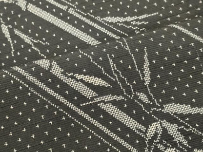 平和屋着物●上質な紬　笹竹文　黒地　正絹　逸品　DAAU0577tw