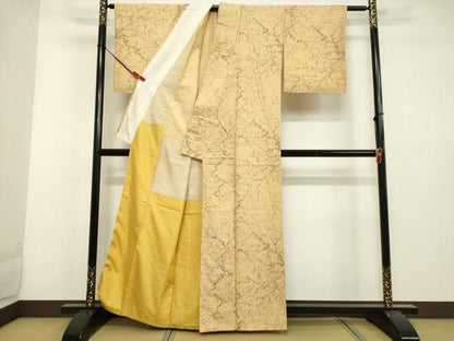 平和屋着物●上質な小紋　紬地　枝梅文　背抜き仕立て　正絹　逸品　DAAU0740tw