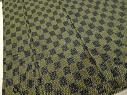 平和屋着物●本場大島紬 7マルキ 市松文様 正絹 逸品 DAAU0821tw