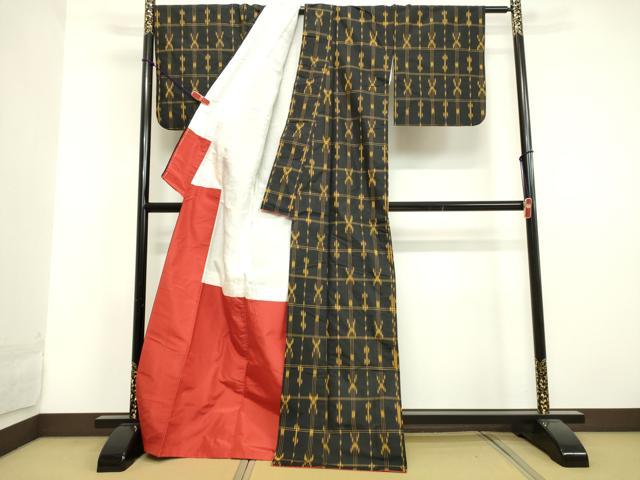 平和屋着物●上質な紬　絣文様　黒地　正絹　逸品　DAAU0844tw