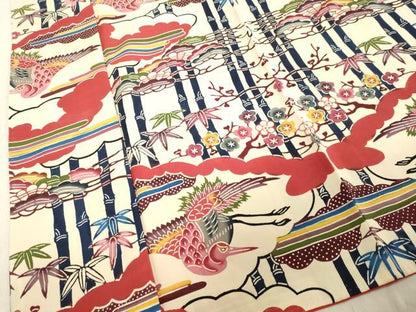 平和屋着物●豪華振袖・長襦袢セット（袷）　型染め　紅型　雲取り花鳥笹竹文　正絹　逸品　DAAU0856tw