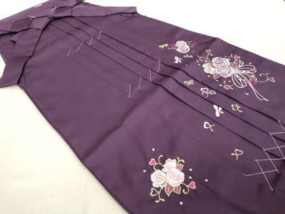 平和屋着物●女性　行灯袴　総刺繍　草花文　深紫色　金銀糸　卒業式　洗える着物　未使用　DAAV1008tw