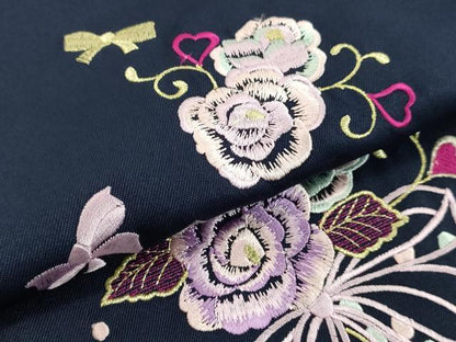 平和屋着物●女性 行灯袴 総刺繍 草花文 ミッドナイトブルー色 金銀糸 卒業式 洗える着物 未使用 DAAU0962tw