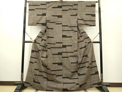 平和屋着物●本場大島紬　7マルキ　抽象文様　正絹　逸品　DAAU3954du