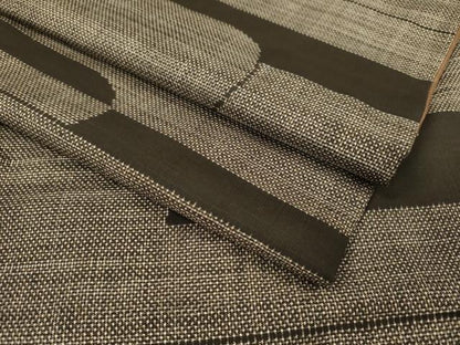 平和屋着物●本場大島紬　7マルキ　抽象文様　正絹　逸品　DAAU3954du