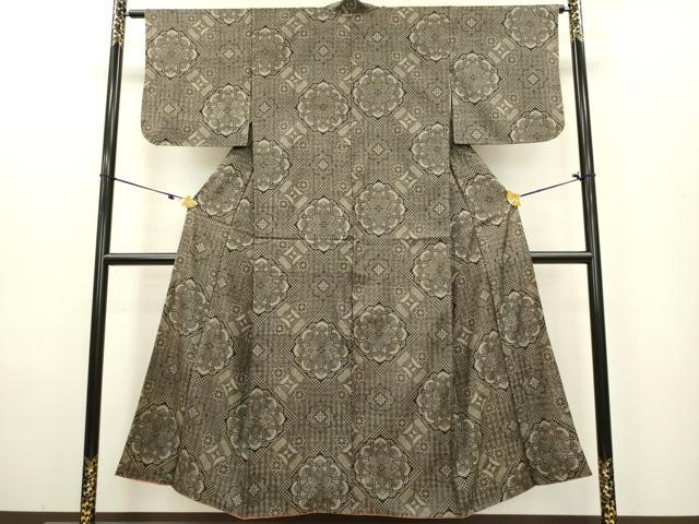 平和屋着物●本場大島紬　龍郷絣　正倉院花文　正絹　逸品　DAAU3969du