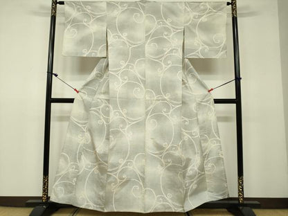 平和屋着物▽本場大島紬 白大島 単衣 唐草文 正絹 逸品 DAAU3986du