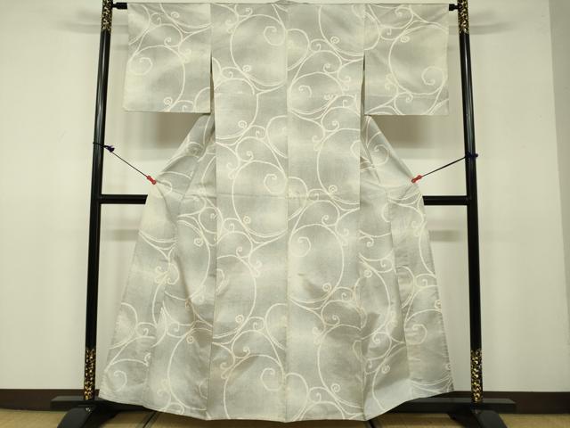 平和屋着物▽本場大島紬 白大島 単衣 唐草文 正絹 逸品 DAAU3986du