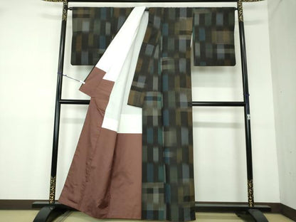 平和屋着物●上質な紬 変わり格子 黒地 正絹 逸品 DAAU5051ps