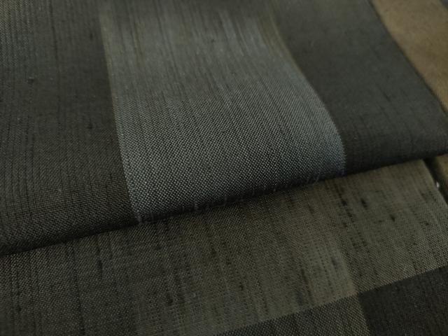 平和屋着物●上質な紬 変わり格子 黒地 正絹 逸品 DAAU5051ps