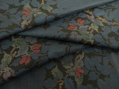 平和屋着物●本場大島紬　9マルキ　草花文　正絹　逸品　DAAU5071ps