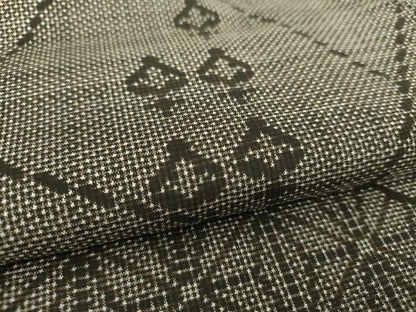 平和屋着物●本場大島紬 7マルキ 切嵌麻の葉文様 正絹 逸品 DAAU5092ps
