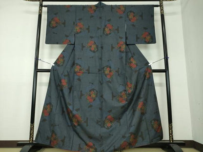 平和屋着物●本場大島紬 7マルキ 亀甲花文 正絹 逸品 DAAU5094ps