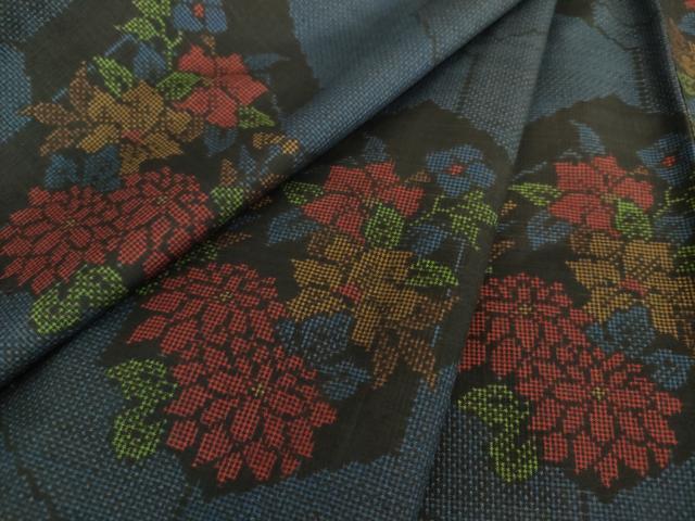 平和屋着物●本場大島紬 7マルキ 亀甲花文 正絹 逸品 DAAU5094ps