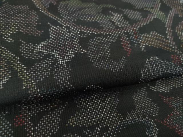 平和屋着物●本場大島紬　9マルキ　花唐草文　正絹　逸品　DAAU5137ps