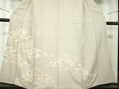 平和屋着物●訪問着　駒刺繍　宝尽くし花文　金彩　正絹　逸品　DAAU5183ps