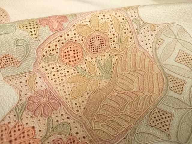 平和屋着物●英王室献上友禅作家　木下勝功　振袖　駒刺繍　地紙花蝶群れ鶴吉祥文　暈し染め　金彩　正絹　逸品　AABH5242ph 平和屋着物○英王室献上友禅作家 木下勝功 振袖 駒刺繍 地紙花蝶群れ鶴