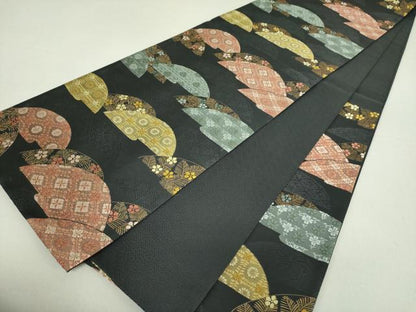 平和屋着物●六通柄袋帯 唐織 遠山花文 黒地 金糸 正絹 逸品 DAAU5441ps
