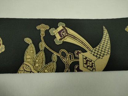 平和屋着物●九寸名古屋帯 型染 宝尽くし 黒地 鬼しぼ縮緬 正絹 逸品 DAAU5465ps