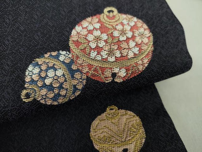 平和屋着物●九寸名古屋帯　京こばな　鈴花文　金糸　正絹　逸品　未使用　DAAU5515ps