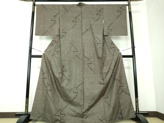 平和屋着物●本場大島紬　7マルキ　鬘帯花文　正絹　逸品　DAAU5596ps