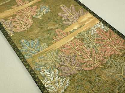 平和屋着物▼六通柄袋帯　松葉文　本うるし箔　金糸　正絹　逸品　DAAU6306sf