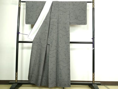 平和屋着物▽本塩沢 単衣 110亀甲 唐草文 正絹 逸品 未使用 DAAU6370sf