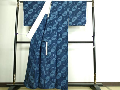 平和屋着物▽上質な紬 単衣 松文 正絹 逸品 DAAU6432sf