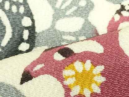 平和屋着物●九寸名古屋帯　型染め　花鳥唐草文　鬼しぼ縮緬　正絹　逸品　DAAU6664ob
