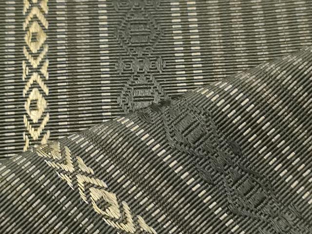 平和屋着物●本場筑前博多織　男性　両面　角帯　献上　縞　赤墨色　正絹　逸品　DAAU6797ob