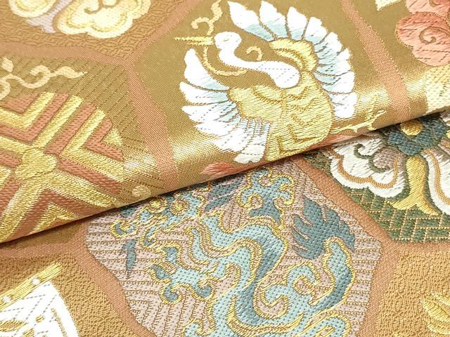 平和屋着物●六通柄袋帯　唐織　亀甲吉祥文　金糸　正絹　逸品　未使用　DAAU6976ob
