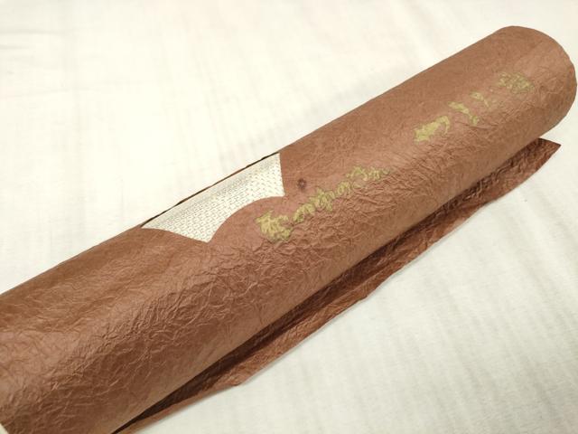 平和屋着物●本塩沢　やまだ織　反物　着尺　110亀甲　花唐草文　雪の中のきれ　富所ミズエ作　証紙付き　逸品　未使用　DAAU7696zzz