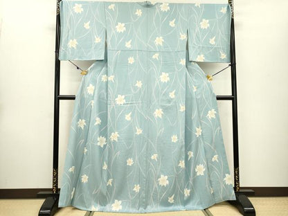 平和屋着物●華道家　假屋崎省吾プロデュース　きものの世界　小紋　舞花文　百合　正絹　逸品　DAAU9876fe