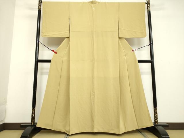 平和屋着物●上質な色無地 枯草色 正絹 逸品 DAAV1036tw
