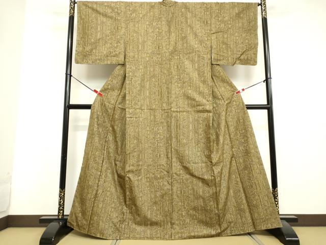 平和屋着物●本場大島紬 9マルキ 笹竹文 やまと誂製 正絹 逸品 未使用 DAAV1071tw