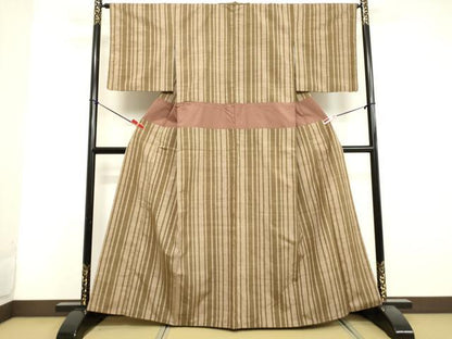 平和屋着物●上質な紬 間道 正絹 逸品 DAAV1083tw