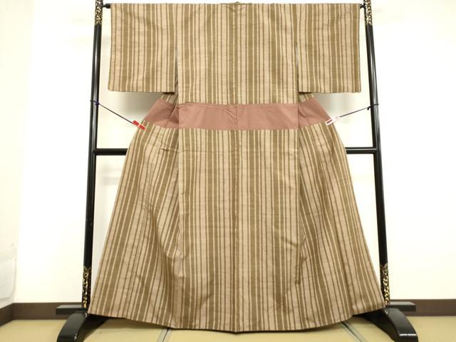 平和屋着物●上質な紬 間道 正絹 逸品 DAAV1083tw