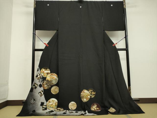 平和屋着物●豪華黒留袖　駒刺繍　風景丸文　金彩　ロング丈　正絹　逸品　DAAV1132tw