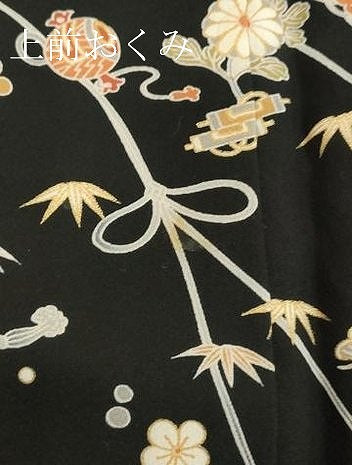 平和屋着物●訪問着　作家物　宝尽くし草花文　黒地　金彩　正絹　逸品　DAAV1189tw