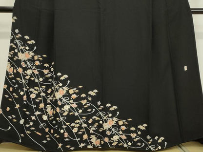 平和屋着物●訪問着　作家物　宝尽くし草花文　黒地　金彩　正絹　逸品　DAAV1189tw
