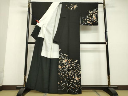 平和屋着物●訪問着　作家物　宝尽くし草花文　黒地　金彩　正絹　逸品　DAAV1189tw